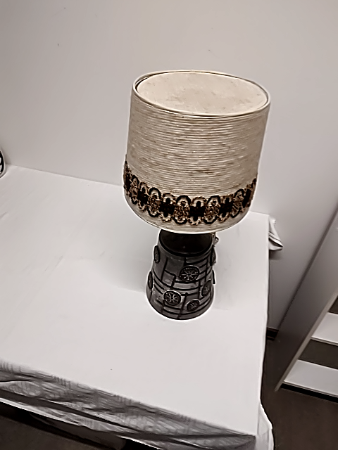 Keramik lampefod m/ retro skærm
